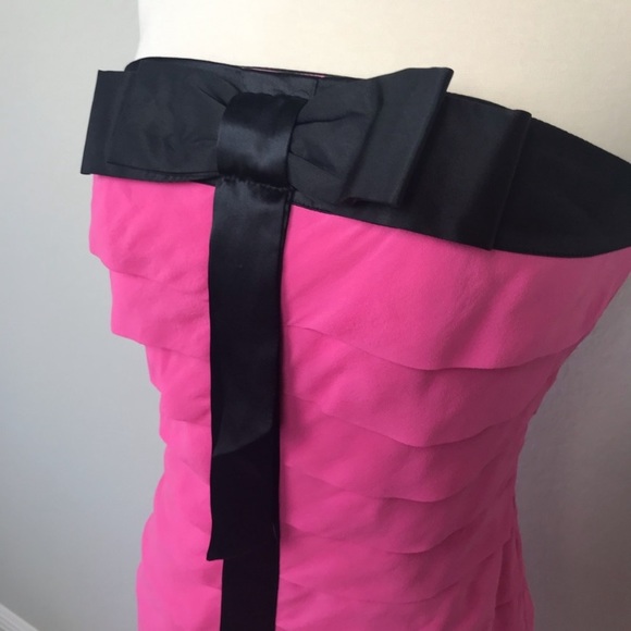 Betsey Johnson strapless pink dress with bow - Picture 2 of 8